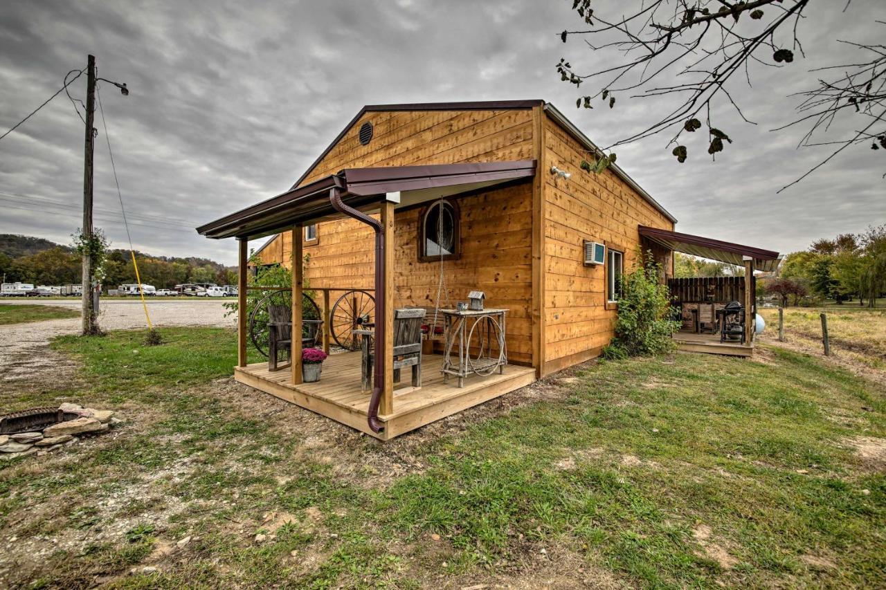 The Bovard Lodge Rustic Cabin Near Ohio River! Florence エクステリア 写真