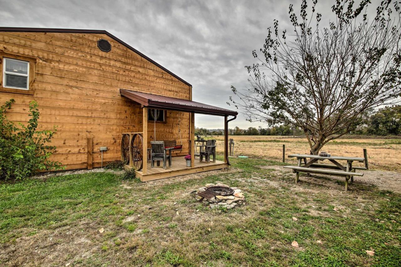 The Bovard Lodge Rustic Cabin Near Ohio River! Florence エクステリア 写真